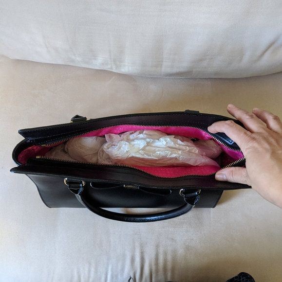 SOLD - 🌟HOST PICK🌟 Kate Spade Montfort Park Jovie Shoulder Bag - EUC - Picture 9 of 16